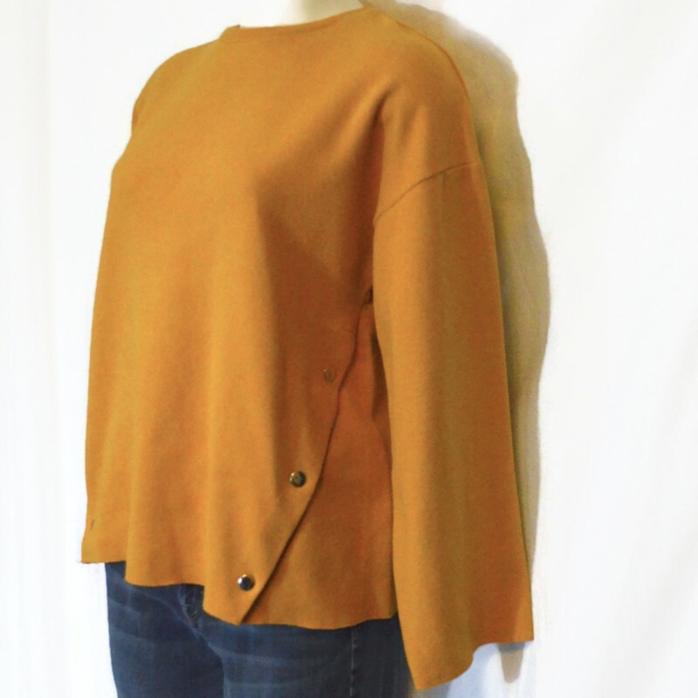 Zara Trafaluc Gold Sweater Size Medium - Picture 7 of 9